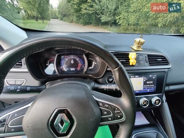 Сірий Рено Kadjar, об'ємом двигуна 1.46 л та пробігом 181 тис. км за 19000 $, фото 9 на Automoto.ua