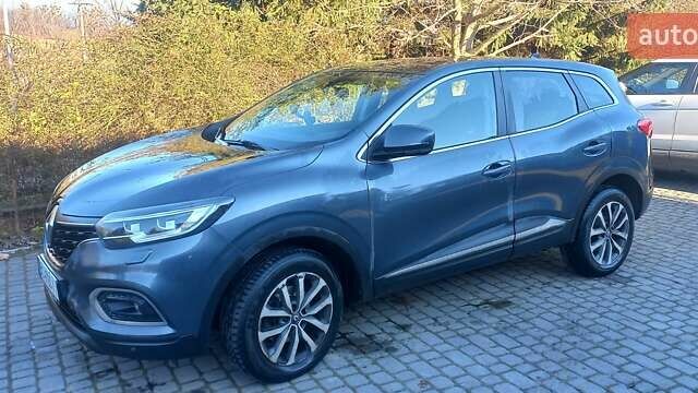 Серый Рено Kadjar, объемом двигателя 1.46 л и пробегом 145 тыс. км за 20000 $, фото 5 на Automoto.ua