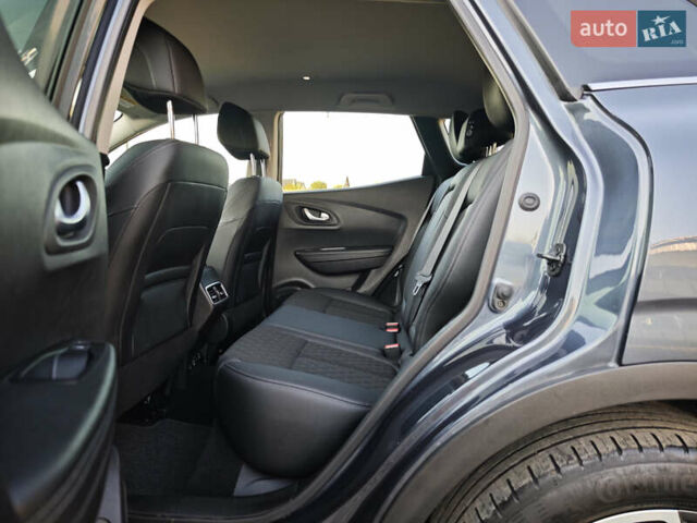 Серый Рено Kadjar, объемом двигателя 1.5 л и пробегом 153 тыс. км за 20499 $, фото 47 на Automoto.ua