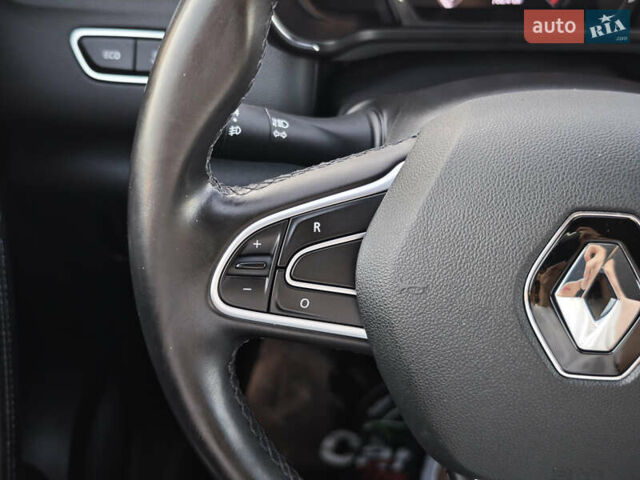 Серый Рено Kadjar, объемом двигателя 1.5 л и пробегом 153 тыс. км за 20999 $, фото 28 на Automoto.ua