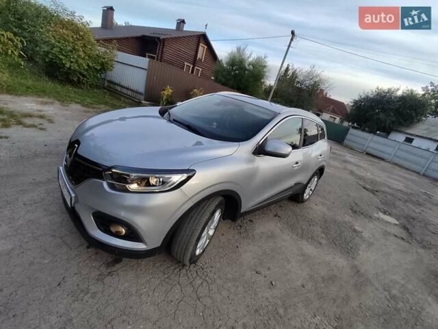 Сірий Рено Kadjar, об'ємом двигуна 1.46 л та пробігом 181 тис. км за 19000 $, фото 5 на Automoto.ua