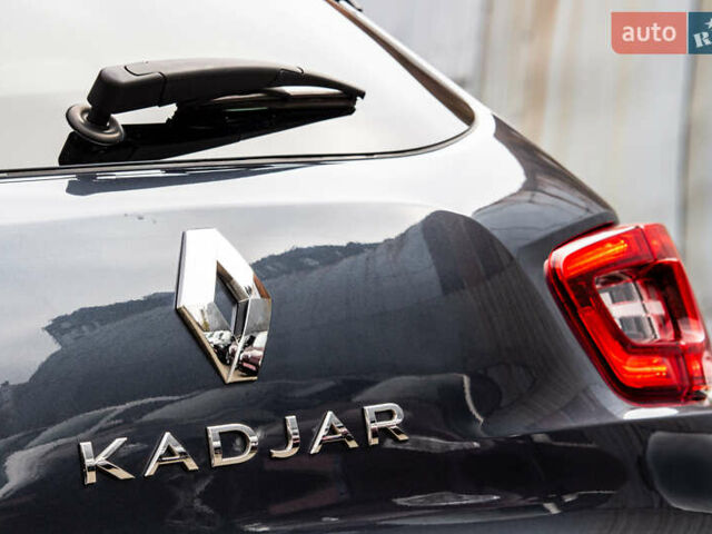 Серый Рено Kadjar, объемом двигателя 0 л и пробегом 77 тыс. км за 15900 $, фото 26 на Automoto.ua