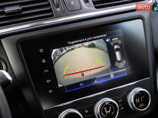 Серый Рено Kadjar, объемом двигателя 0 л и пробегом 77 тыс. км за 15900 $, фото 58 на Automoto.ua