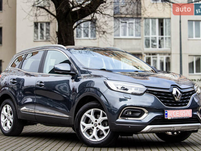 Серый Рено Kadjar, объемом двигателя 0 л и пробегом 77 тыс. км за 15900 $, фото 12 на Automoto.ua
