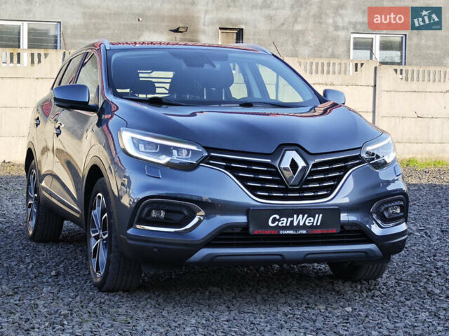 Серый Рено Kadjar, объемом двигателя 1.5 л и пробегом 153 тыс. км за 21300 $, фото 1 на Automoto.ua