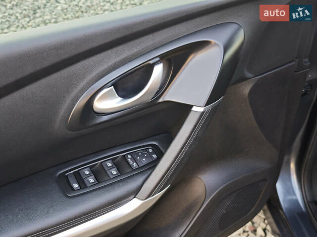 Серый Рено Kadjar, объемом двигателя 1.5 л и пробегом 153 тыс. км за 20499 $, фото 18 на Automoto.ua