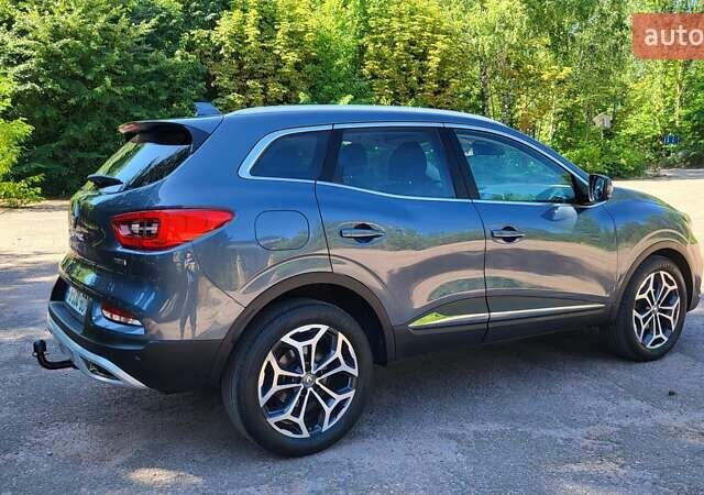 Серый Рено Kadjar, объемом двигателя 1.7 л и пробегом 171 тыс. км за 19900 $, фото 8 на Automoto.ua