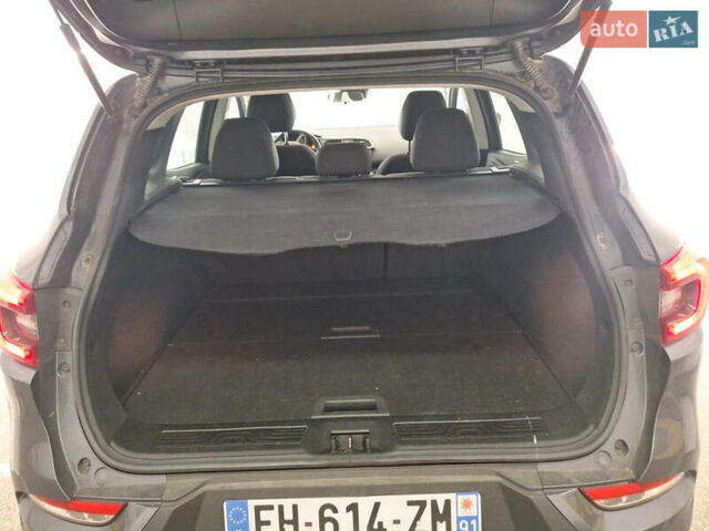 Серый Рено Kadjar, объемом двигателя 1.5 л и пробегом 184 тыс. км за 19100 $, фото 30 на Automoto.ua