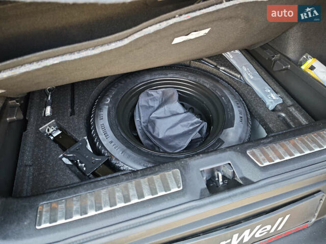 Серый Рено Kadjar, объемом двигателя 1.5 л и пробегом 153 тыс. км за 20499 $, фото 53 на Automoto.ua