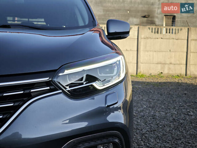 Серый Рено Kadjar, объемом двигателя 1.5 л и пробегом 153 тыс. км за 20999 $, фото 10 на Automoto.ua