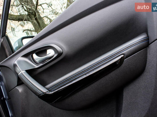 Серый Рено Kadjar, объемом двигателя 0 л и пробегом 77 тыс. км за 15900 $, фото 37 на Automoto.ua