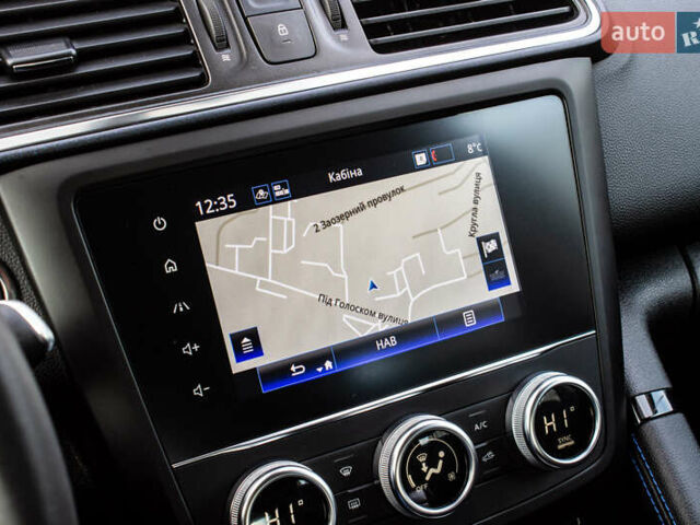 Серый Рено Kadjar, объемом двигателя 0 л и пробегом 77 тыс. км за 15900 $, фото 52 на Automoto.ua