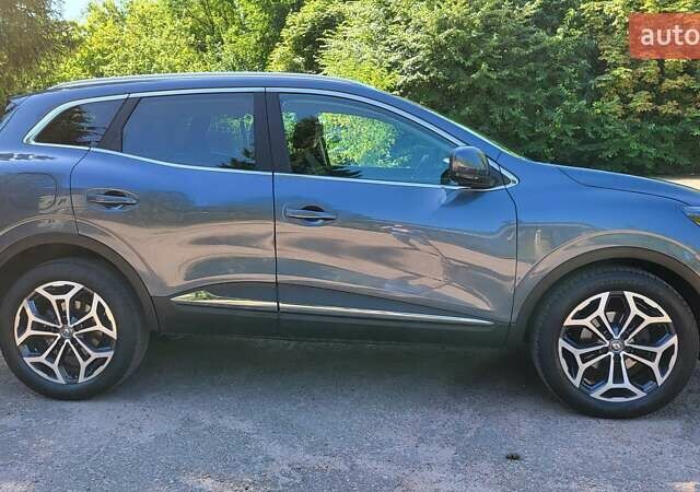 Серый Рено Kadjar, объемом двигателя 1.7 л и пробегом 171 тыс. км за 19900 $, фото 5 на Automoto.ua