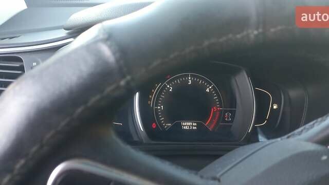 Серый Рено Kadjar, объемом двигателя 1.46 л и пробегом 145 тыс. км за 20000 $, фото 1 на Automoto.ua