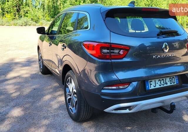 Серый Рено Kadjar, объемом двигателя 1.7 л и пробегом 171 тыс. км за 19900 $, фото 12 на Automoto.ua