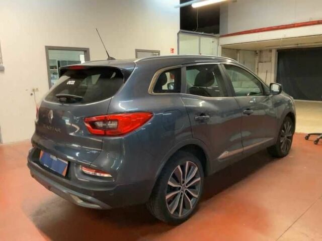 Серый Рено Kadjar, объемом двигателя 0 л и пробегом 145 тыс. км за 18900 $, фото 3 на Automoto.ua