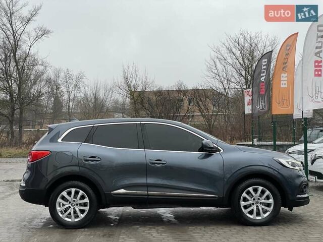 Серый Рено Kadjar, объемом двигателя 1.5 л и пробегом 147 тыс. км за 19999 $, фото 21 на Automoto.ua