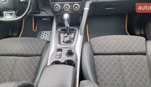 Серый Рено Kadjar, объемом двигателя 1.5 л и пробегом 139 тыс. км за 18950 $, фото 107 на Automoto.ua