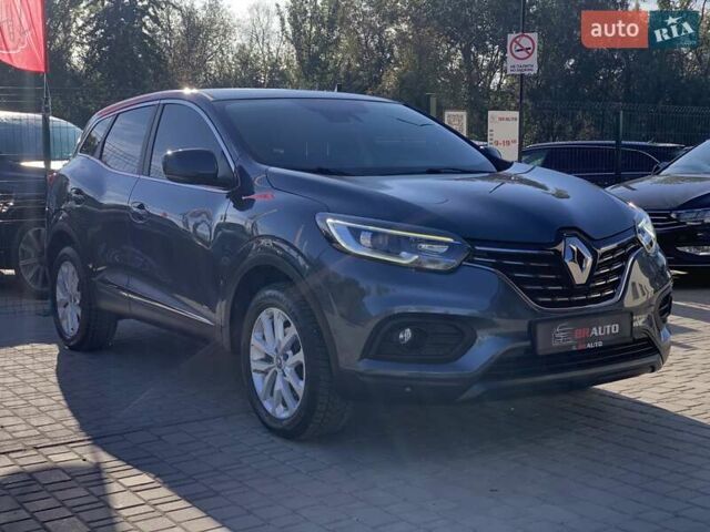 Сірий Рено Kadjar, об'ємом двигуна 1.5 л та пробігом 157 тис. км за 19999 $, фото 8 на Automoto.ua