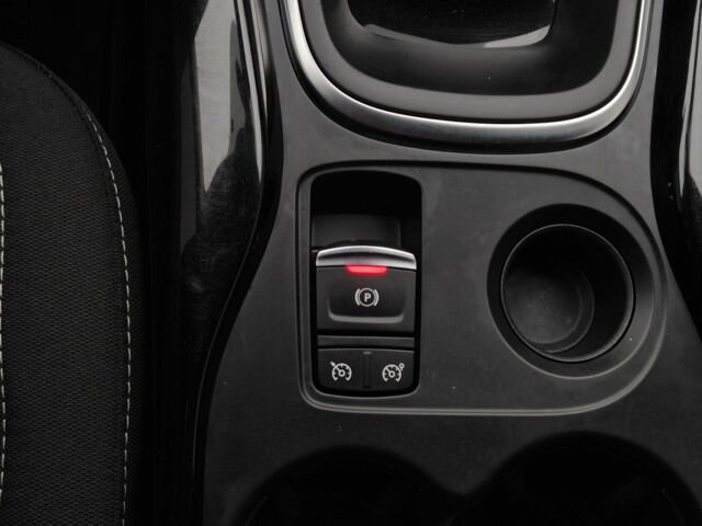 Серый Рено Kadjar, объемом двигателя 1.5 л и пробегом 165 тыс. км за 20255 $, фото 17 на Automoto.ua