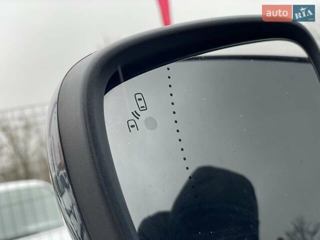 Серый Рено Kadjar, объемом двигателя 1.5 л и пробегом 147 тыс. км за 19999 $, фото 23 на Automoto.ua