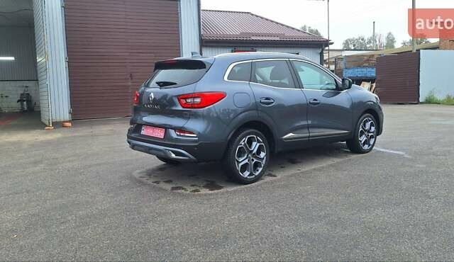 Серый Рено Kadjar, объемом двигателя 1.5 л и пробегом 139 тыс. км за 18950 $, фото 51 на Automoto.ua