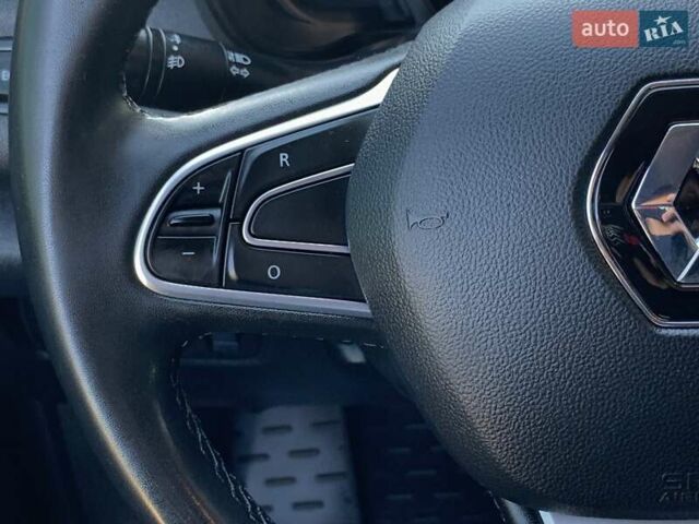 Сірий Рено Kadjar, об'ємом двигуна 1.5 л та пробігом 157 тис. км за 19999 $, фото 43 на Automoto.ua