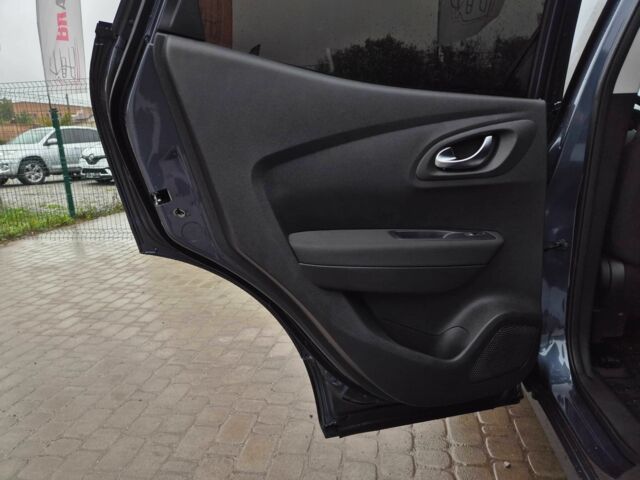 Серый Рено Kadjar, объемом двигателя 1.5 л и пробегом 165 тыс. км за 20255 $, фото 11 на Automoto.ua