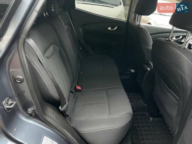 Серый Рено Kadjar, объемом двигателя 1.5 л и пробегом 147 тыс. км за 19999 $, фото 32 на Automoto.ua