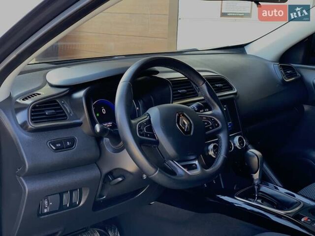 Сірий Рено Kadjar, об'ємом двигуна 1.5 л та пробігом 157 тис. км за 19999 $, фото 23 на Automoto.ua