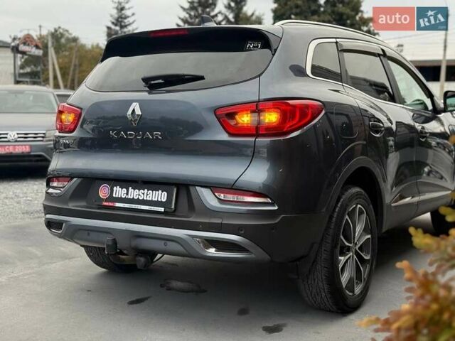 Серый Рено Kadjar, объемом двигателя 1.46 л и пробегом 362 тыс. км за 13900 $, фото 9 на Automoto.ua