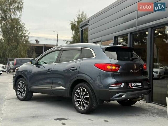 Серый Рено Kadjar, объемом двигателя 1.46 л и пробегом 362 тыс. км за 13900 $, фото 5 на Automoto.ua