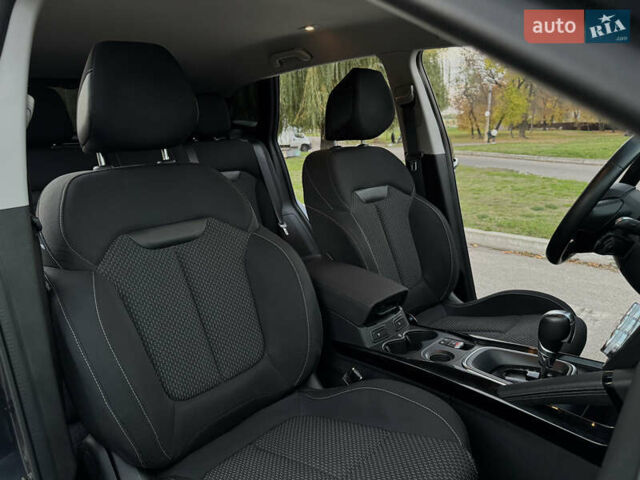 Серый Рено Kadjar, объемом двигателя 1.5 л и пробегом 88 тыс. км за 21800 $, фото 26 на Automoto.ua