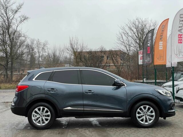 Серый Рено Kadjar, объемом двигателя 0 л и пробегом 147 тыс. км за 19999 $, фото 7 на Automoto.ua