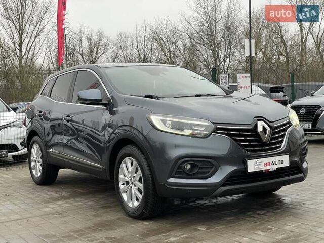 Серый Рено Kadjar, объемом двигателя 1.5 л и пробегом 147 тыс. км за 19999 $, фото 8 на Automoto.ua
