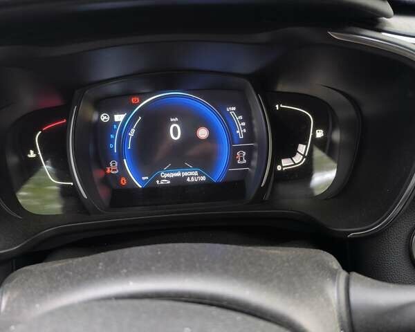 Серый Рено Kadjar, объемом двигателя 1.46 л и пробегом 74 тыс. км за 19500 $, фото 6 на Automoto.ua