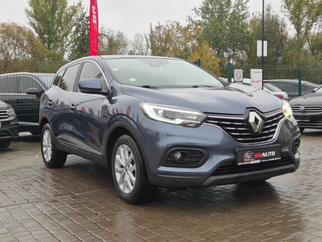 Серый Рено Kadjar, объемом двигателя 1.5 л и пробегом 165 тыс. км за 20255 $, фото 2 на Automoto.ua