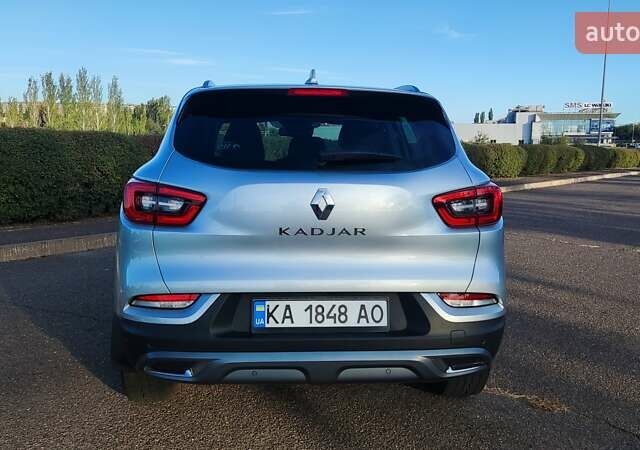 Сірий Рено Kadjar, об'ємом двигуна 1.46 л та пробігом 74 тис. км за 20900 $, фото 3 на Automoto.ua