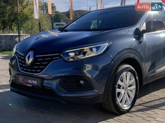Сірий Рено Kadjar, об'ємом двигуна 1.5 л та пробігом 157 тис. км за 19999 $, фото 3 на Automoto.ua