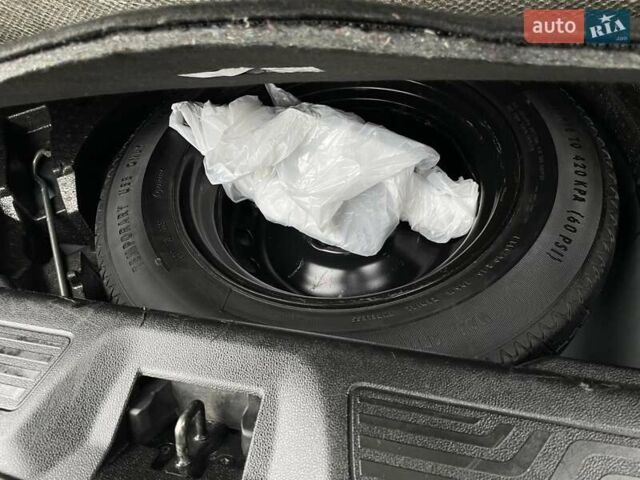 Серый Рено Kadjar, объемом двигателя 1.5 л и пробегом 147 тыс. км за 19999 $, фото 30 на Automoto.ua