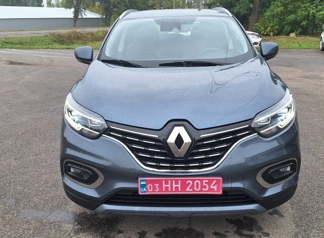 Серый Рено Kadjar, объемом двигателя 0 л и пробегом 139 тыс. км за 18950 $, фото 16 на Automoto.ua