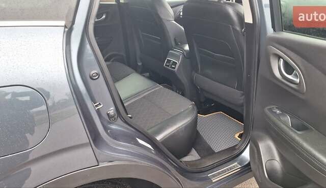 Серый Рено Kadjar, объемом двигателя 1.5 л и пробегом 139 тыс. км за 18950 $, фото 102 на Automoto.ua