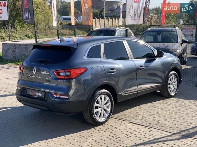 Сірий Рено Kadjar, об'ємом двигуна 1.5 л та пробігом 157 тис. км за 19999 $, фото 13 на Automoto.ua