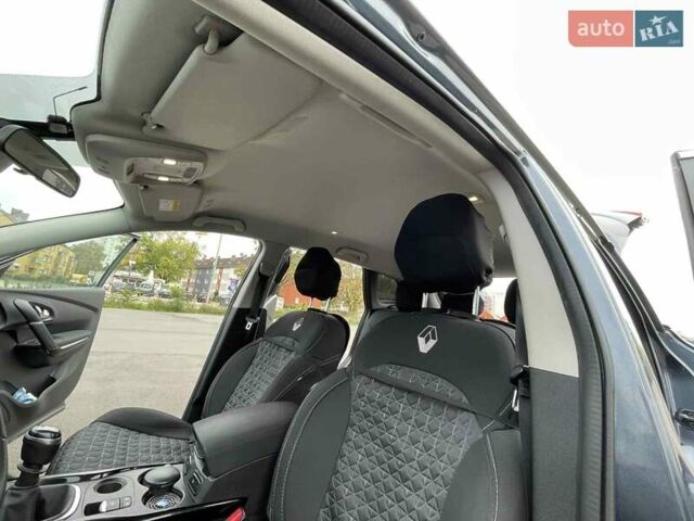 Серый Рено Kadjar, объемом двигателя 1.46 л и пробегом 39 тыс. км за 22200 $, фото 11 на Automoto.ua