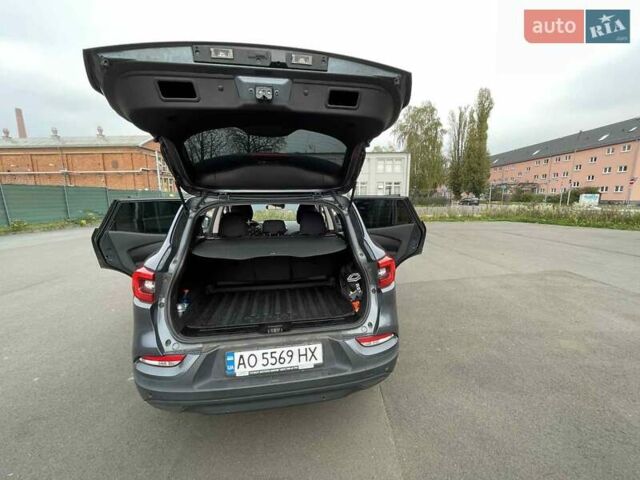Серый Рено Kadjar, объемом двигателя 1.46 л и пробегом 39 тыс. км за 22200 $, фото 9 на Automoto.ua