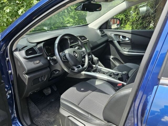 Синий Рено Kadjar, объемом двигателя 0 л и пробегом 39 тыс. км за 22500 $, фото 4 на Automoto.ua