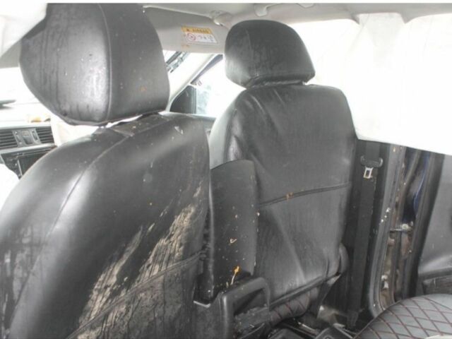 Синий Рено Kadjar, объемом двигателя 1.5 л и пробегом 248 тыс. км за 1509 $, фото 7 на Automoto.ua