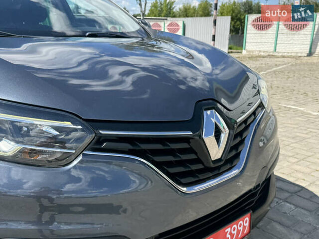 Синій Рено Kadjar, об'ємом двигуна 1.5 л та пробігом 215 тис. км за 13950 $, фото 19 на Automoto.ua