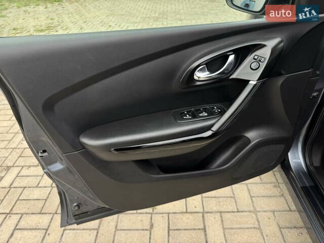 Синий Рено Kadjar, объемом двигателя 1.5 л и пробегом 215 тыс. км за 13750 $, фото 33 на Automoto.ua