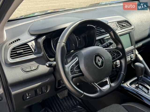 Синій Рено Kadjar, об'ємом двигуна 1.5 л та пробігом 215 тис. км за 13950 $, фото 41 на Automoto.ua